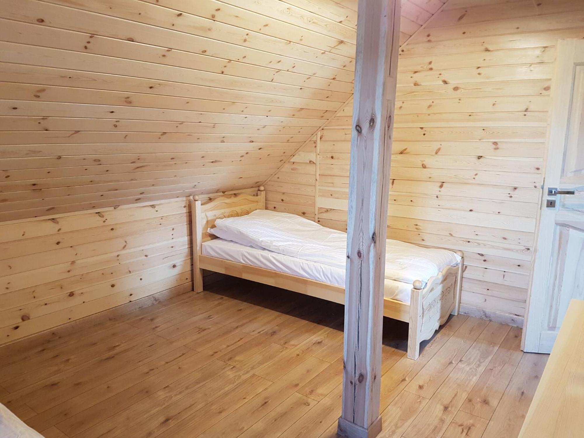 Wooden Holiday Home In Skrzynia With Terrace Осек Екстер'єр фото